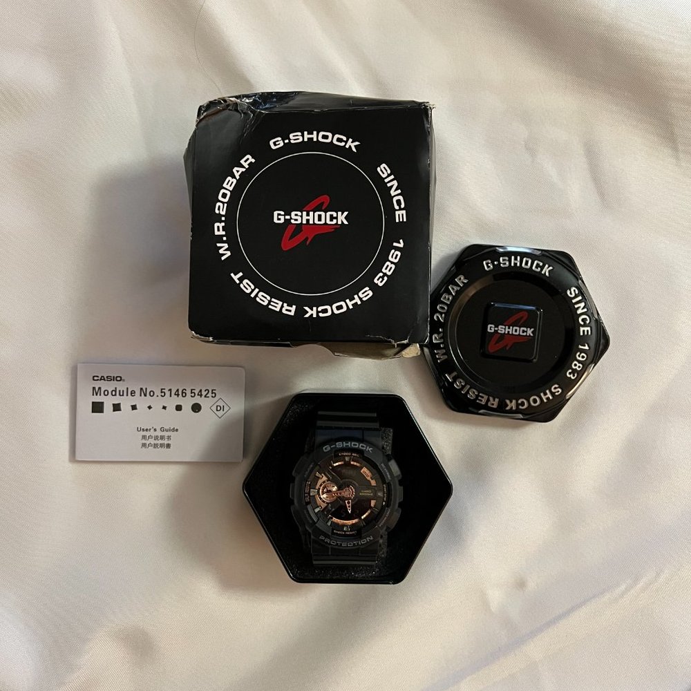 Casio Men's G-Shock  GA110RG-1A  WR20Bar Black / Rose Gold - Picture 2 of 5